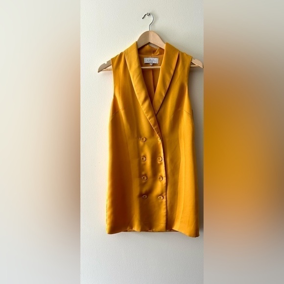 L'ACADEMIE revolve The Gretta Dress in Mustard Yellow - Picture 5 of 7